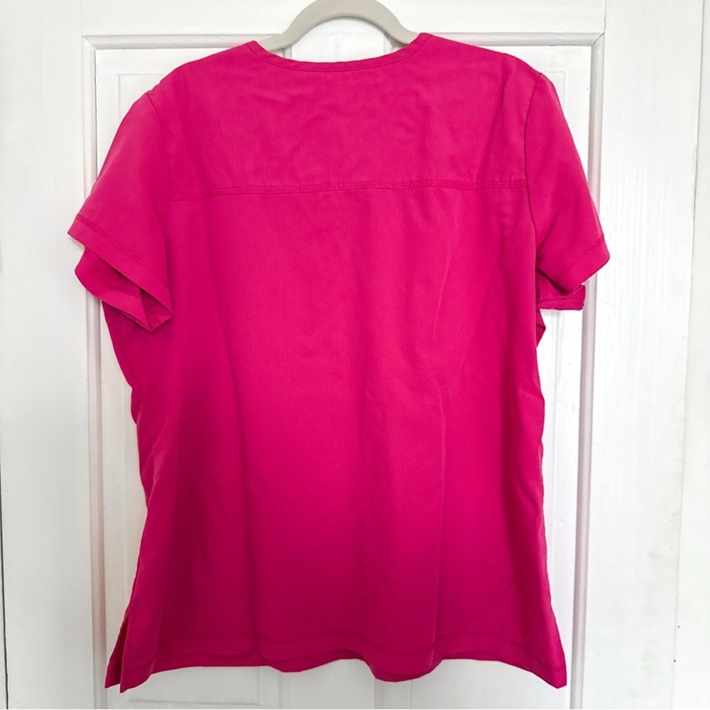 Betsey Johnson Freesia Scrub Top in Flamingo - Picture 5 of 5